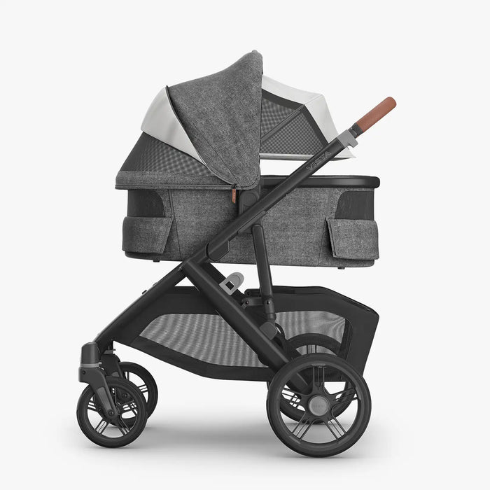 UPPAbaby Vista V3 in Greyson with Mesa iSize Car Seat & Base