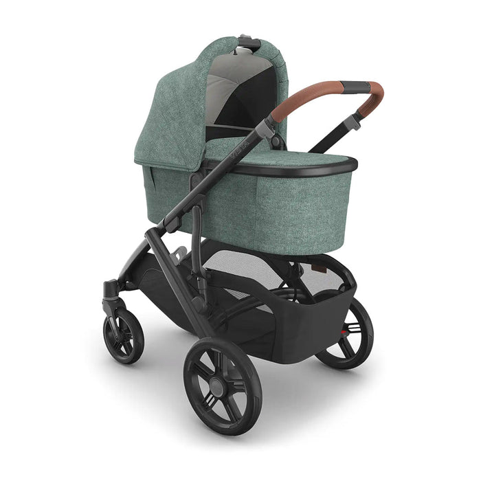 UPPAbaby Vista V3 in Gwen with Mesa iSize Car Seat & Base